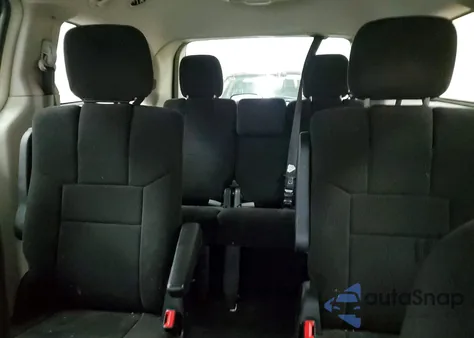 2013 Chrysler Town & Country Touring из США, поврежденный, VIN 2C4RC1BG7DR547860